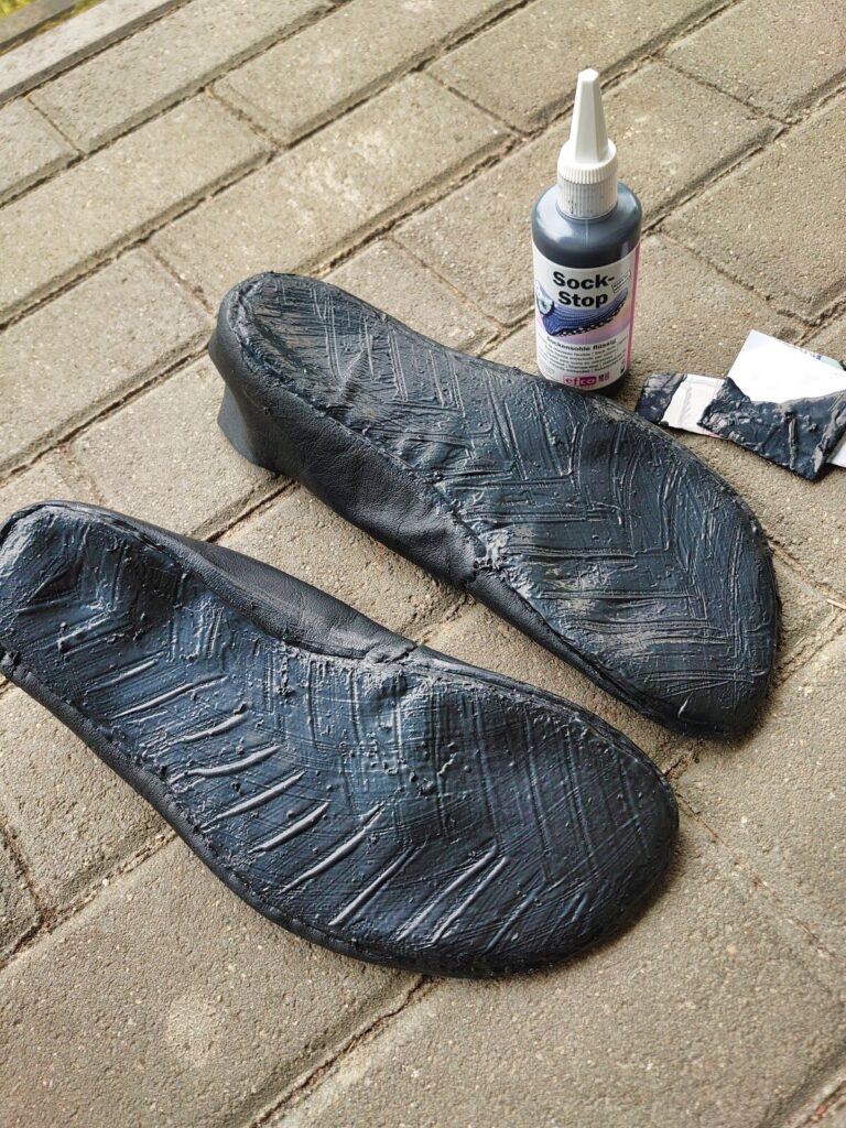 Latexbelag zum Schutz des Leders