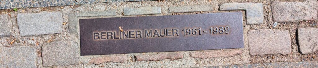 Schild Berliner Mauer